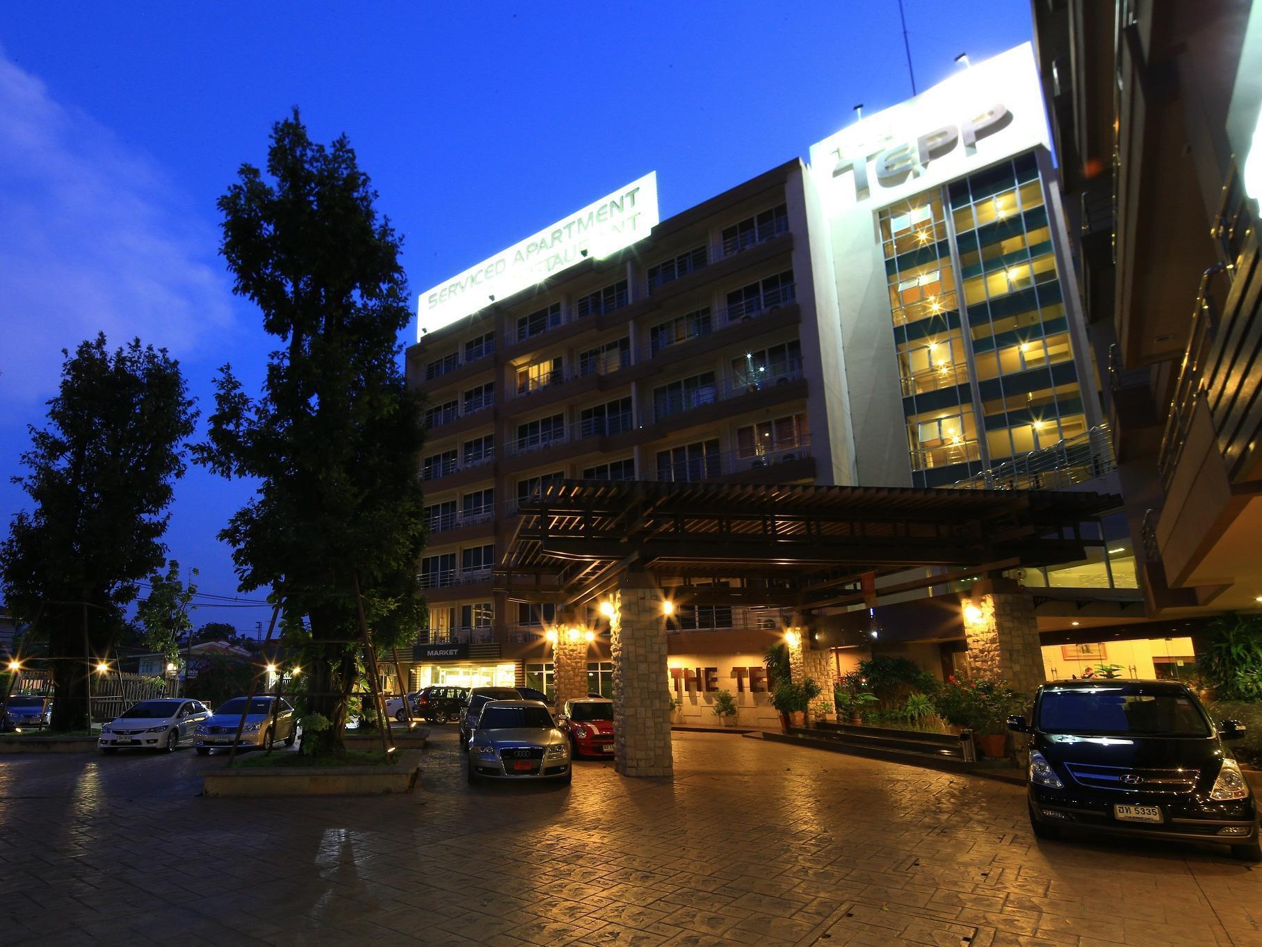 The Tepp Aparthotel Банкок Екстериор снимка
