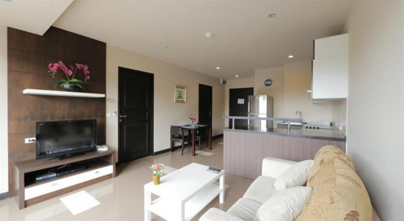 The Tepp Aparthotel Банкок Екстериор снимка