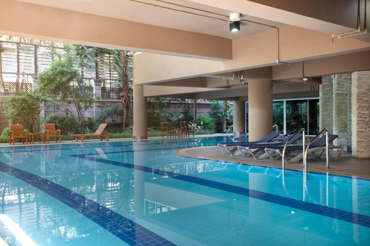 The Tepp Aparthotel Банкок Екстериор снимка